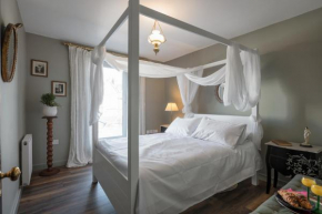 Courcy Road - 7 bedroom - sleeps up to 22